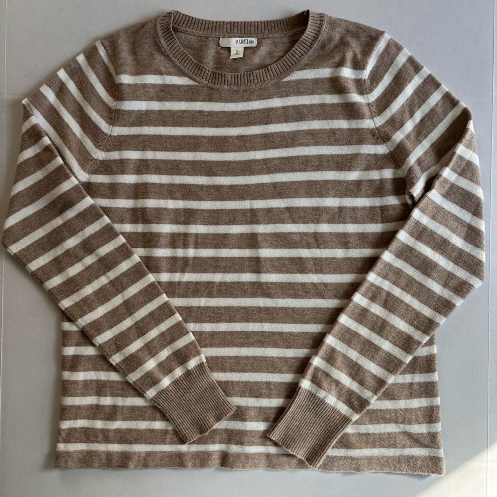 PS Kate sweater. Women’s SM. Poly/viscose‎ blend. Lightweight.